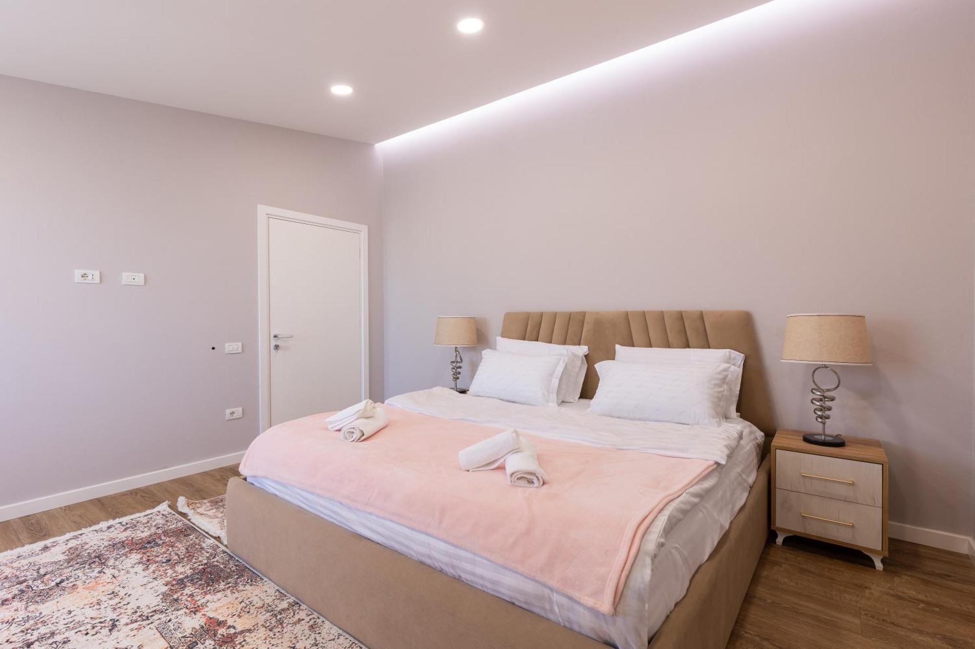 Tibi'S Villa Fushe-Kruje Bagian luar foto